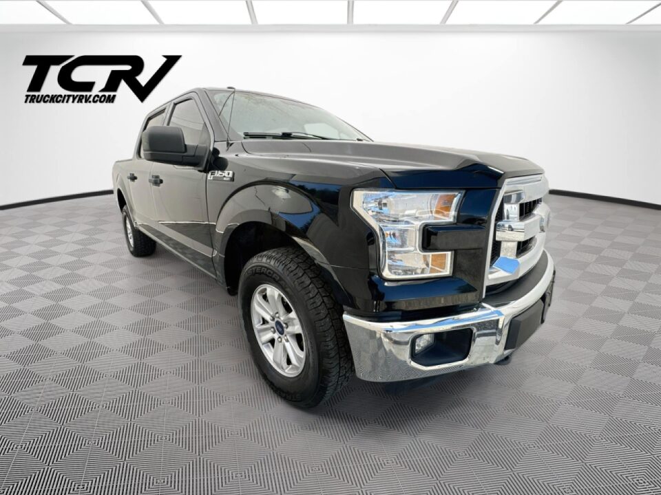2016 Ford F-150 XLT SuperCrew Upper Image 1