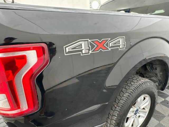 2016 Ford F-150 XLT SuperCrew Image 31