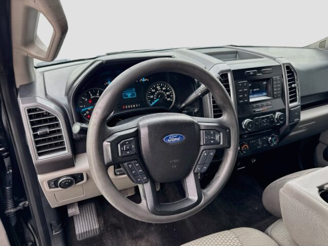 2016 Ford F-150 XLT SuperCrew Image 22