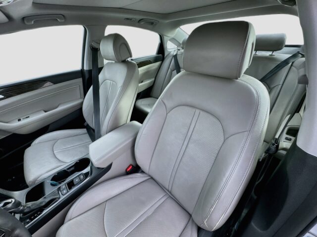 2015 Hyundai SONATA Limited Image 11
